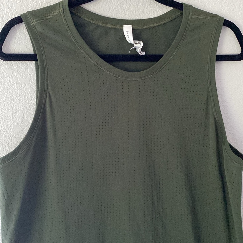 Athleta top - Picture 2 of 8